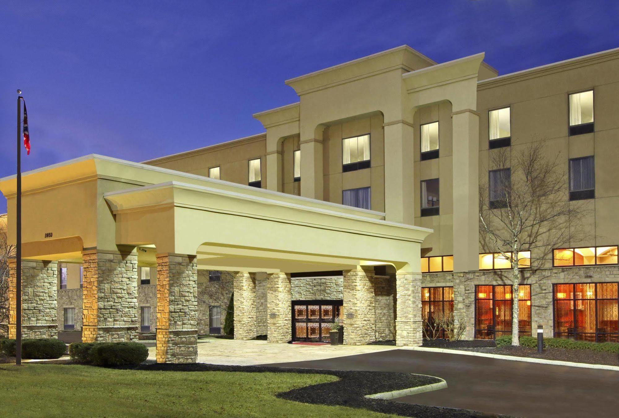 Hampton Inn & Suites Columbus Hilliard Exterior photo