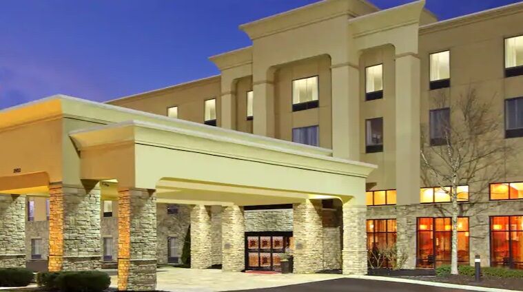 Hampton Inn & Suites Columbus Hilliard Exterior photo